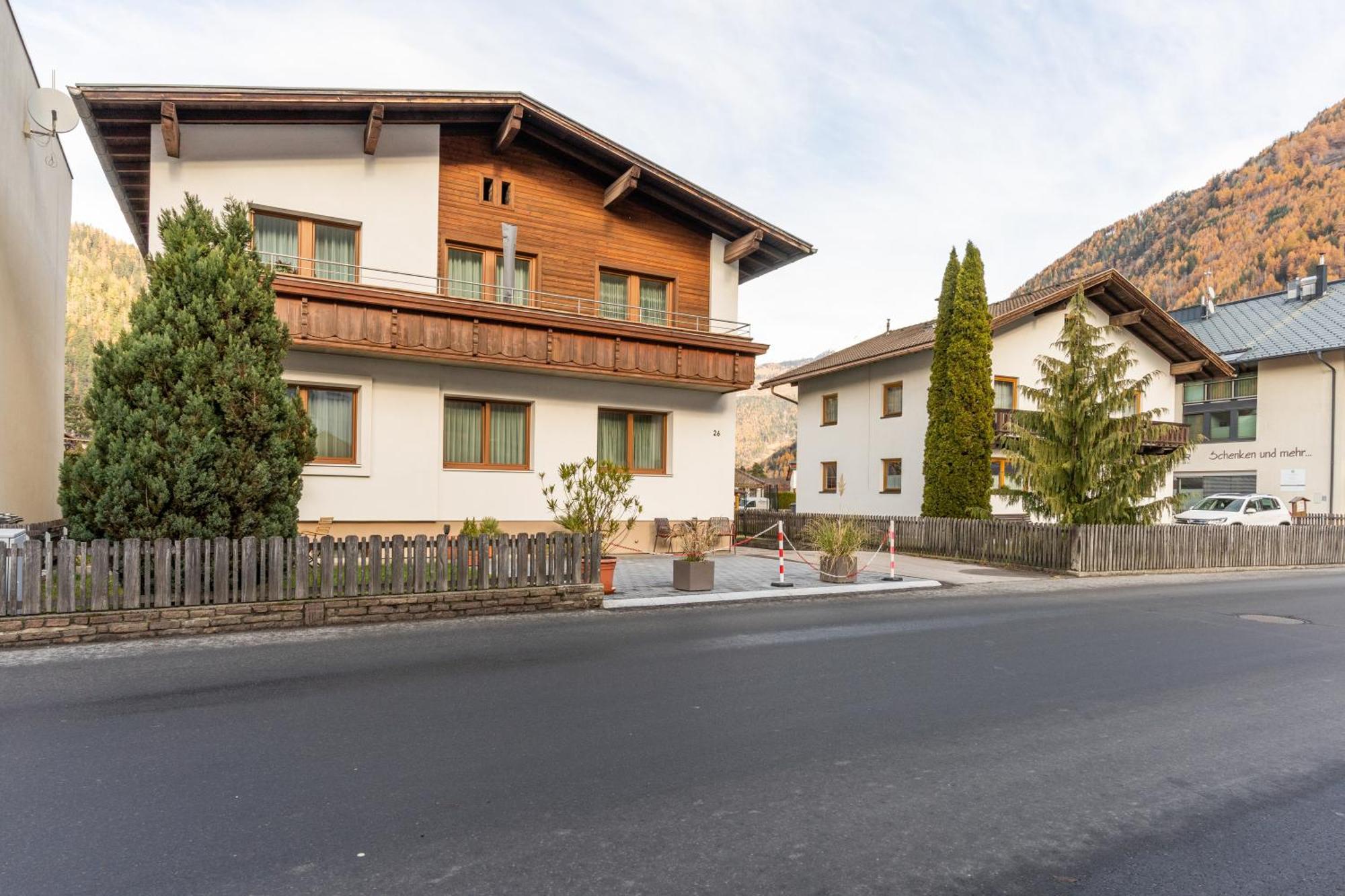 Werth Holiday home Ried im Oberinntal